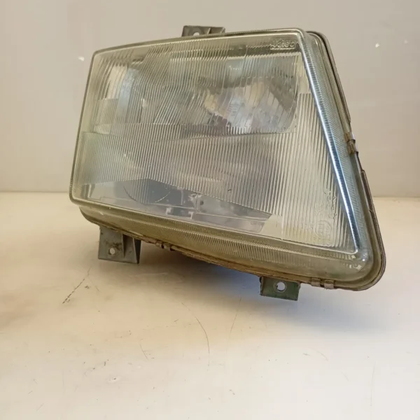 Faro ant. destro Mercedes benz Vito (1996 – 2003) 2.2 90 KW diesel A6388200161 611980