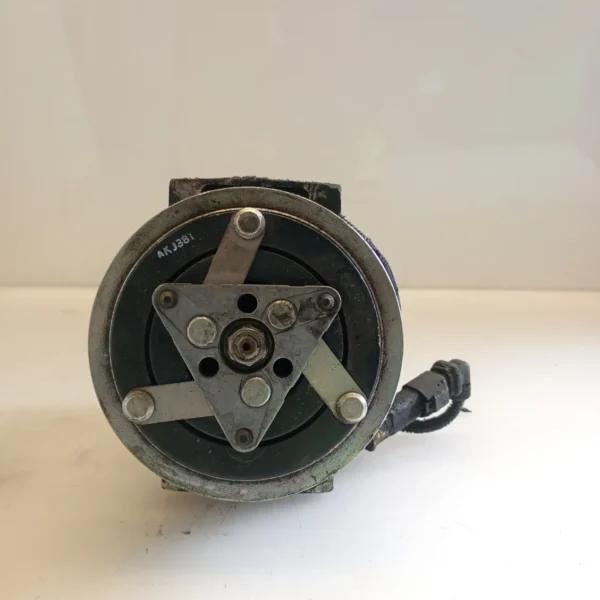 Compressore a/c Peugeot 308 (2011 – 2015) 1.6 68 KW diesel 9678656080 9H06