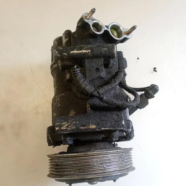 Compressore a/c Peugeot 308 (2011 – 2015) 1.6 68 KW diesel 9678656080 9H06