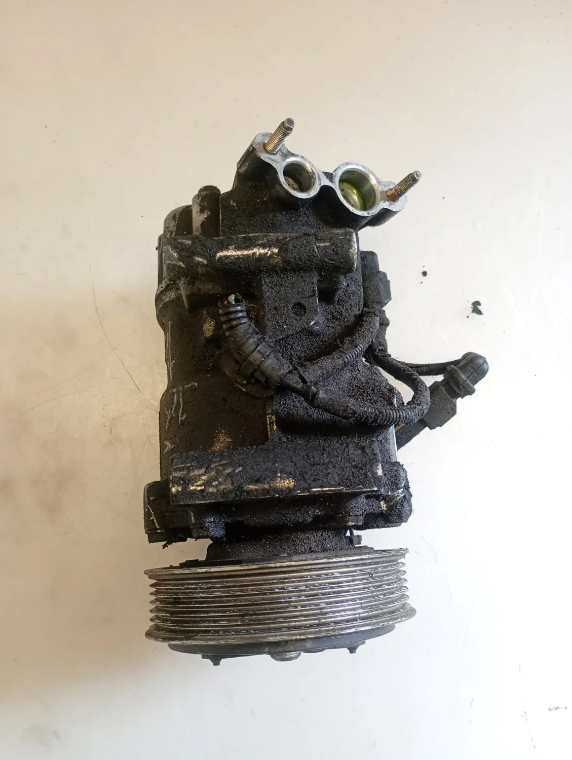 Compressore a/c Peugeot 308 (2011 – 2015) 1.6 68 KW diesel 9678656080 9H06