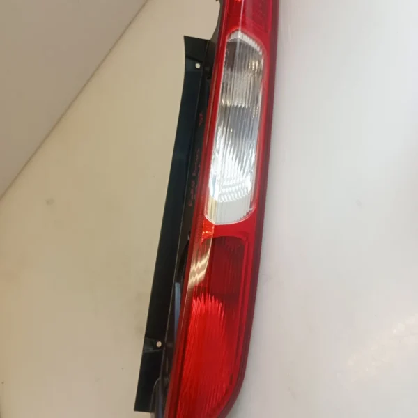 Faro posteriore destro Ford Focus (2004 – 2008) 1.6 66 KW diesel 1420450 HHDA