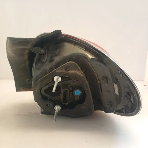 Faro posteriore sinistro Fiat 500l (2012 – 2018) 1.3 62 KW diesel 51883572 199B4000