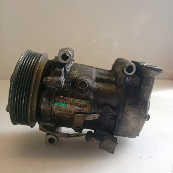 Compressore a/c Ford Fusion (2002 – oggi) 1.4 50 KW diesel 1500822 F6JB