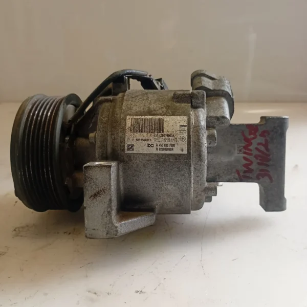 Compressore a/c Renault Twingo 3a Serie (2014 – 2019) 1.0 52 KW benzina 926002090R H4D A4