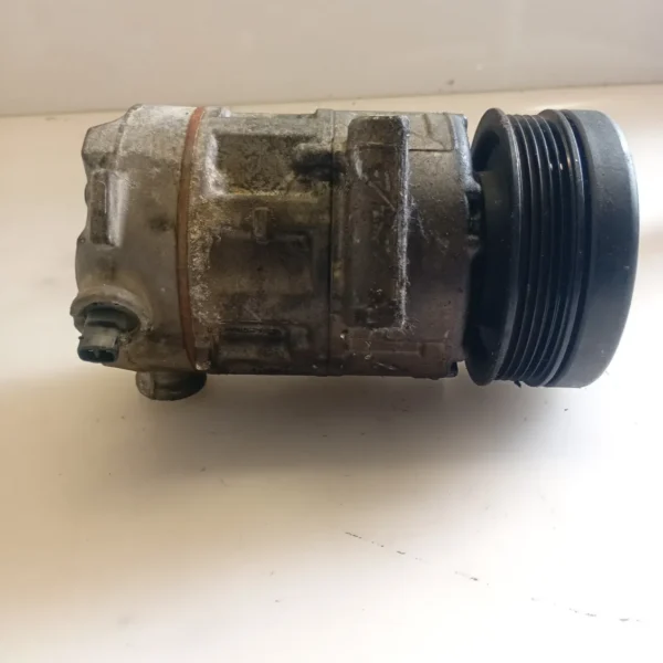 Compressore a/c Opel Corsa (2011 – 2015) 1.2 63 KW benzina 95526768 A12XER