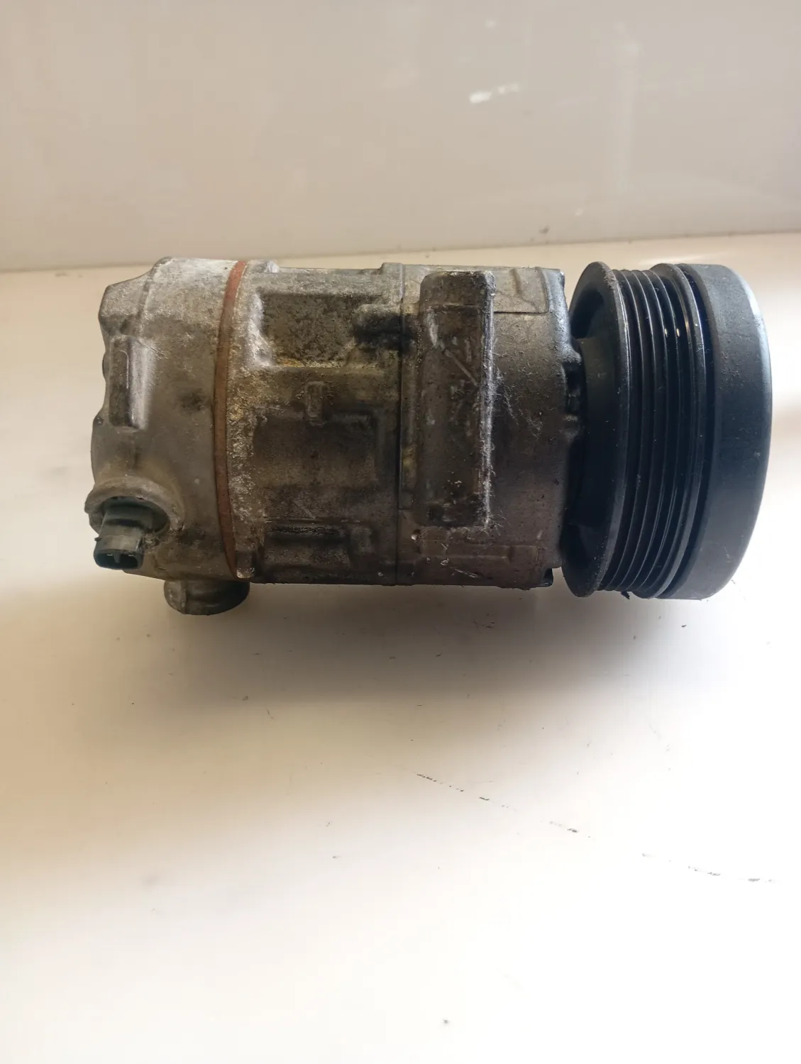 Compressore a/c Opel Corsa (2011 – 2015) 1.2 63 KW benzina 95526768 A12XER