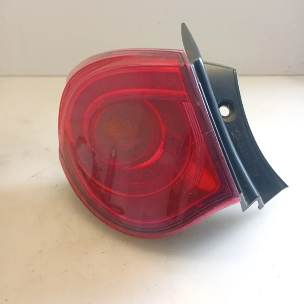 Faro posteriore est. sinistro Alfa Romeo Giulietta (2010 – 2013) 1.4 125 KW benzina 50513613 940A2000