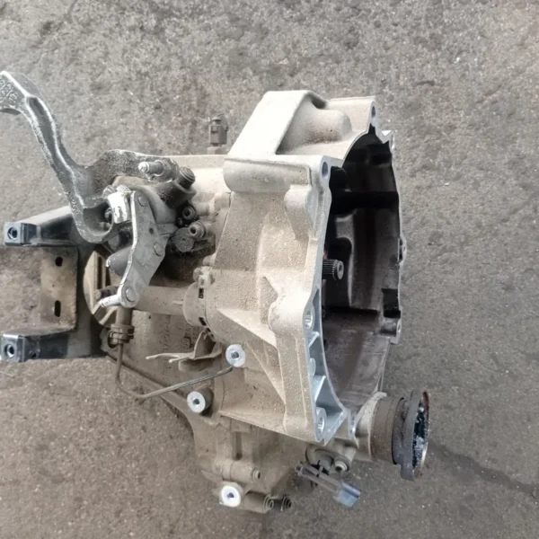 Cambio-5 marce Volkswagen Polo (2005 – oggi) 1.2 47 KW benzina BME