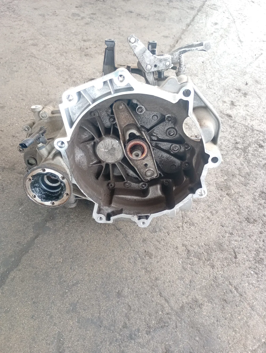 Cambio-5 marce Volkswagen Polo (2005 – oggi) 1.2 47 KW benzina BME