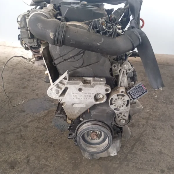 Motore semicompleto Volkswagen Golf (2003 – 2009) 1.9 77 KW diesel 03G100098HX BLS