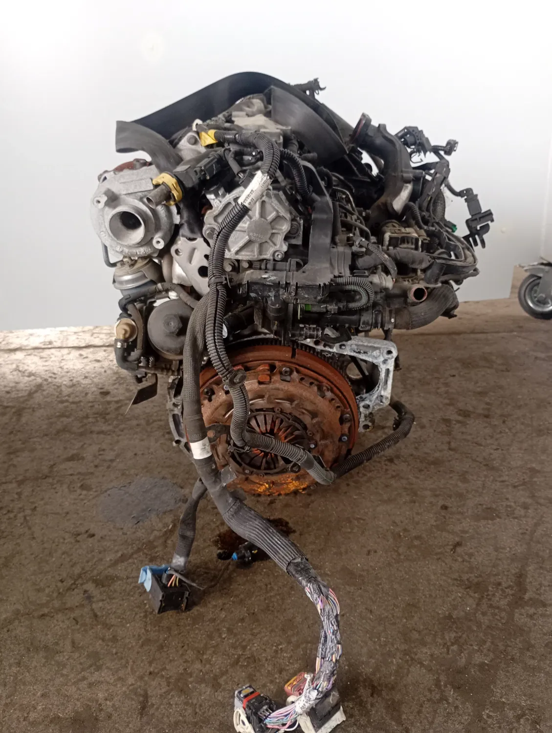 Motore completo Peugeot 308 (2007 – 2014) 1.6 82 KW diesel 9HR