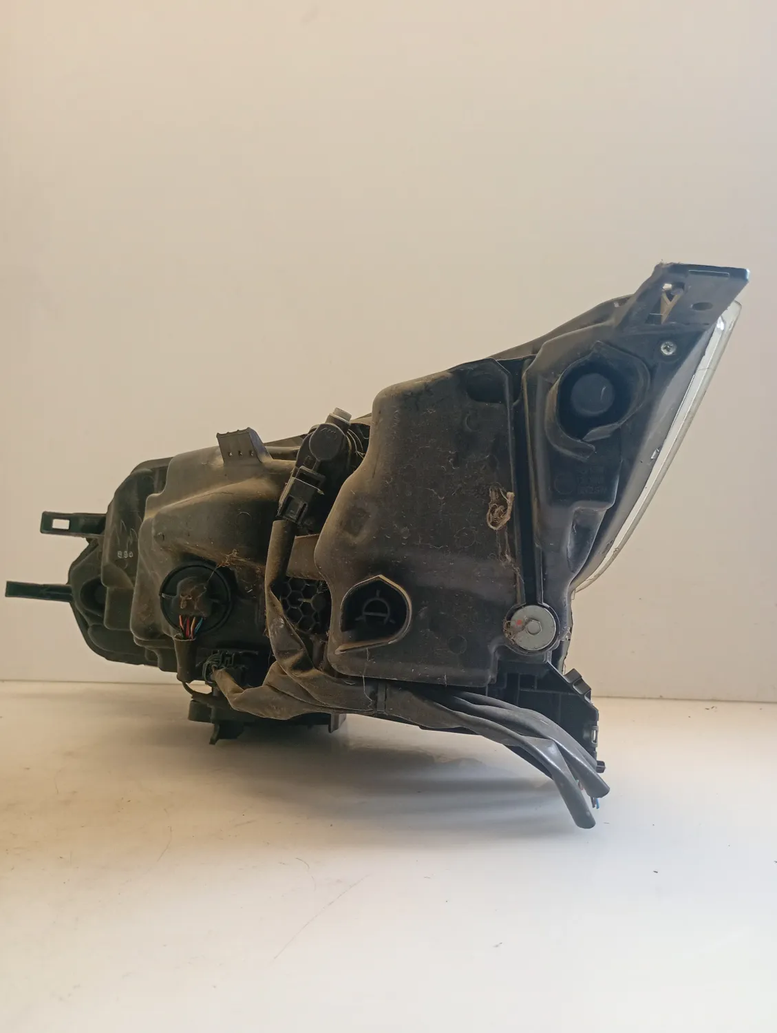 Faro ant. destro Nissan Qashqai (2017 – 2021) 1.5 85 KW diesel 26010HV05B K9K