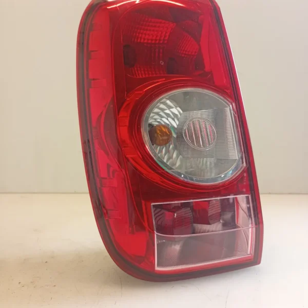 Faro posteriore sinistro Dacia Duster (2010 – 2013) 1.6 77 KW benzina 265550035R K4M A6
