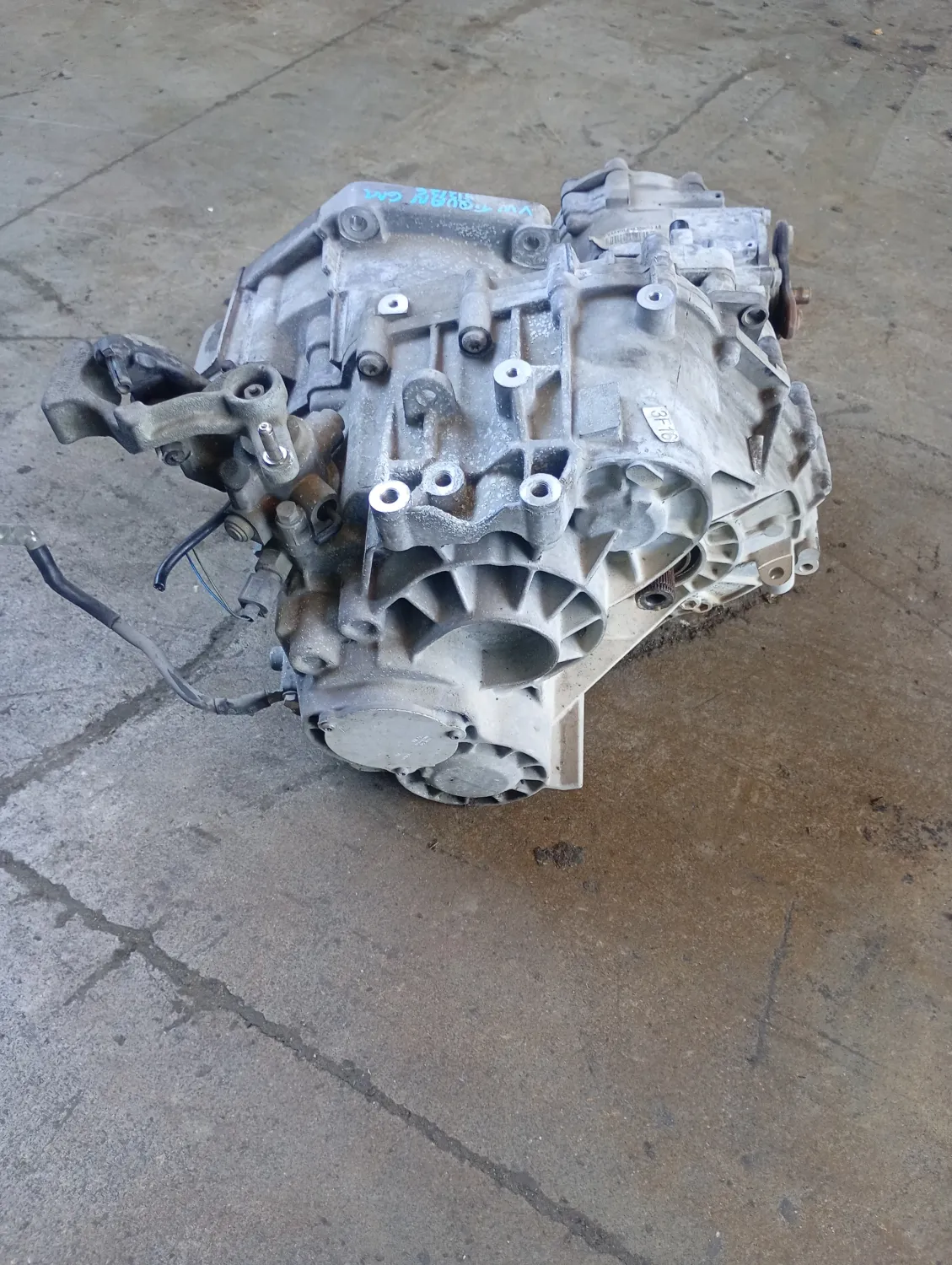 Cambio completo Volkswagen Tiguan (2007 – 2011) 2.0 103 KW diesel 0A6300044N CBA