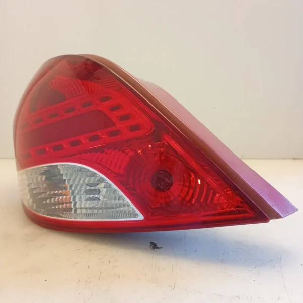 Faro posteriore sinistro Peugeot 207 (2006 – 2009) 1.4 54 KW benzina 6350Y7 KFV