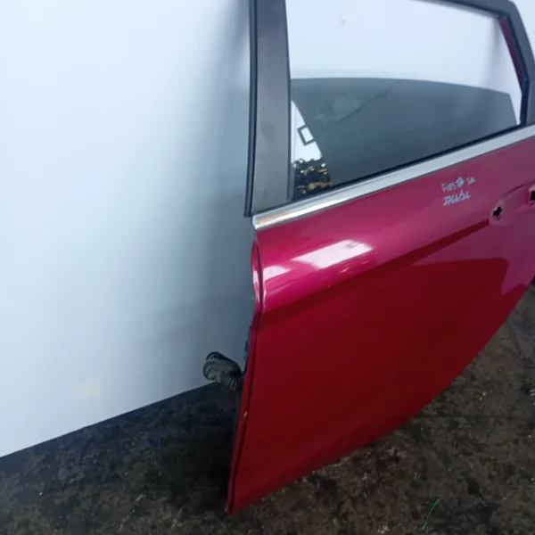 Porta posteriore sinistra Ford Fiesta (2008 – 2013) 1.4 50 KW diesel 1692503 F6JD