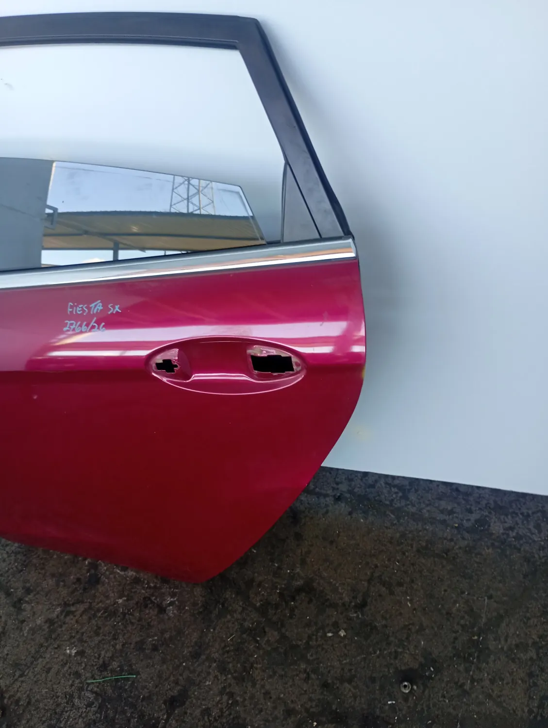 Porta posteriore sinistra Ford Fiesta (2008 – 2013) 1.4 50 KW diesel 1692503 F6JD