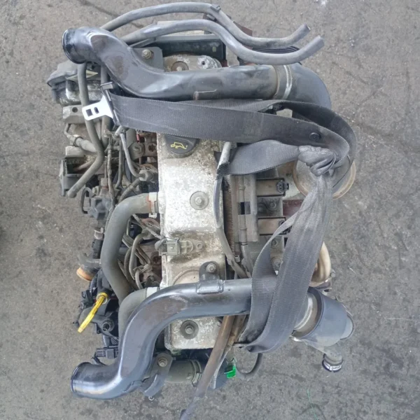 Motore semicompleto Ford Focus (2001 – 2005) 1.8 74 KW diesel 1354685 FFDA