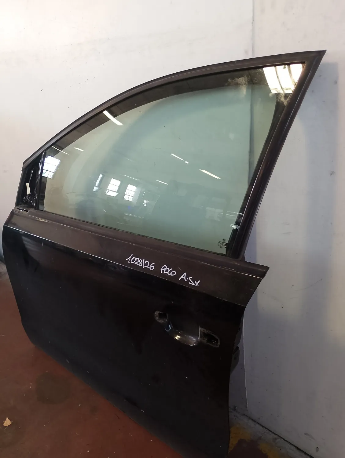 Porta anteriore sinistra Volkswagen Polo (2009 – 2014) 1.2 55 KW diesel 6R3831055J CFW