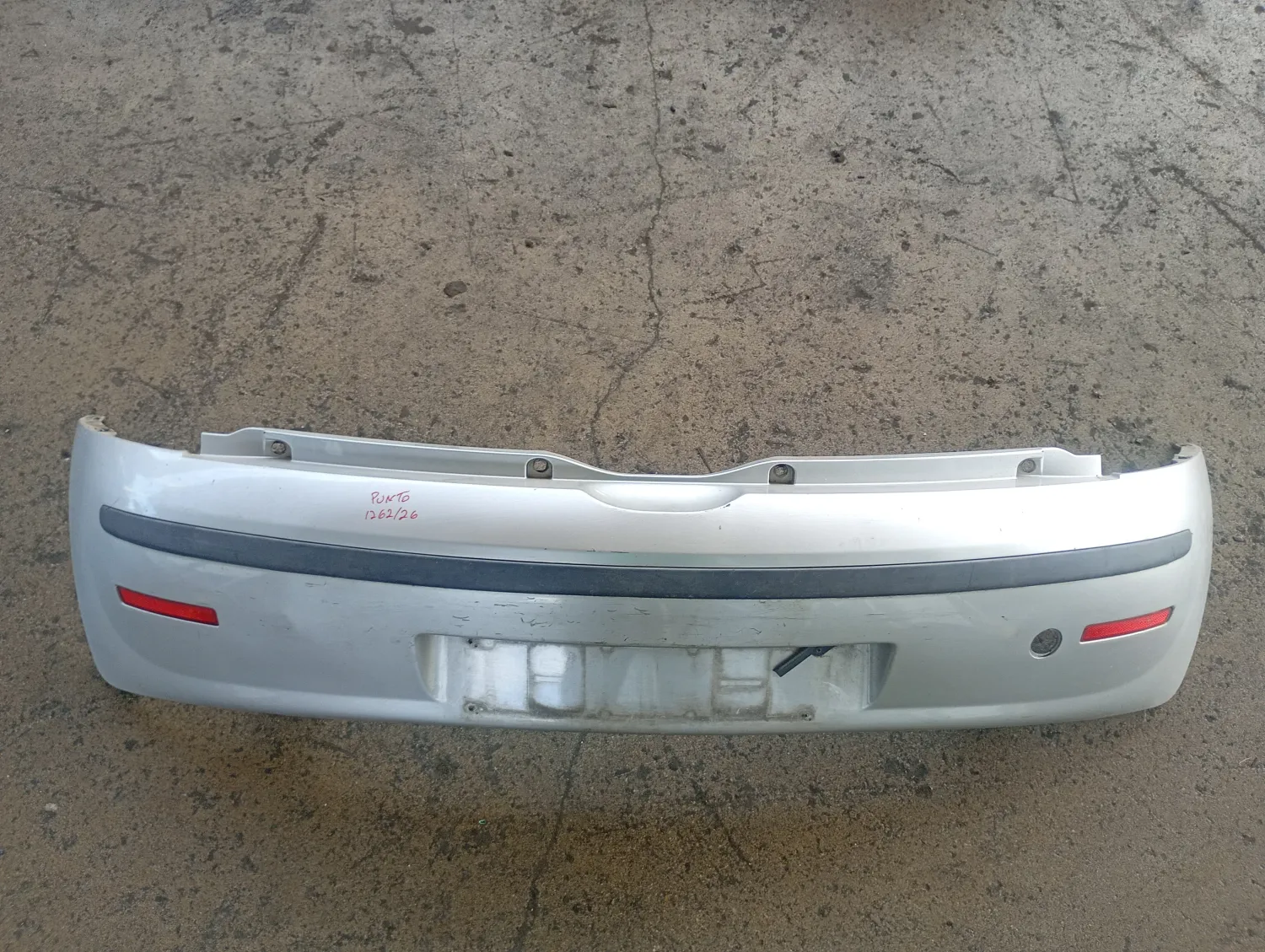 Paraurti posteriore Fiat Punto (2003 – 2007) 1.2 44 KW benzina 735359381 188A4000