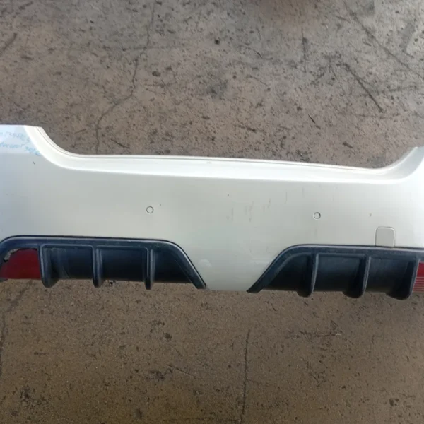 Paraurti posteriore Peugeot 308 (2007 – 2014) 1.6 82 KW diesel 7410JC 9HR