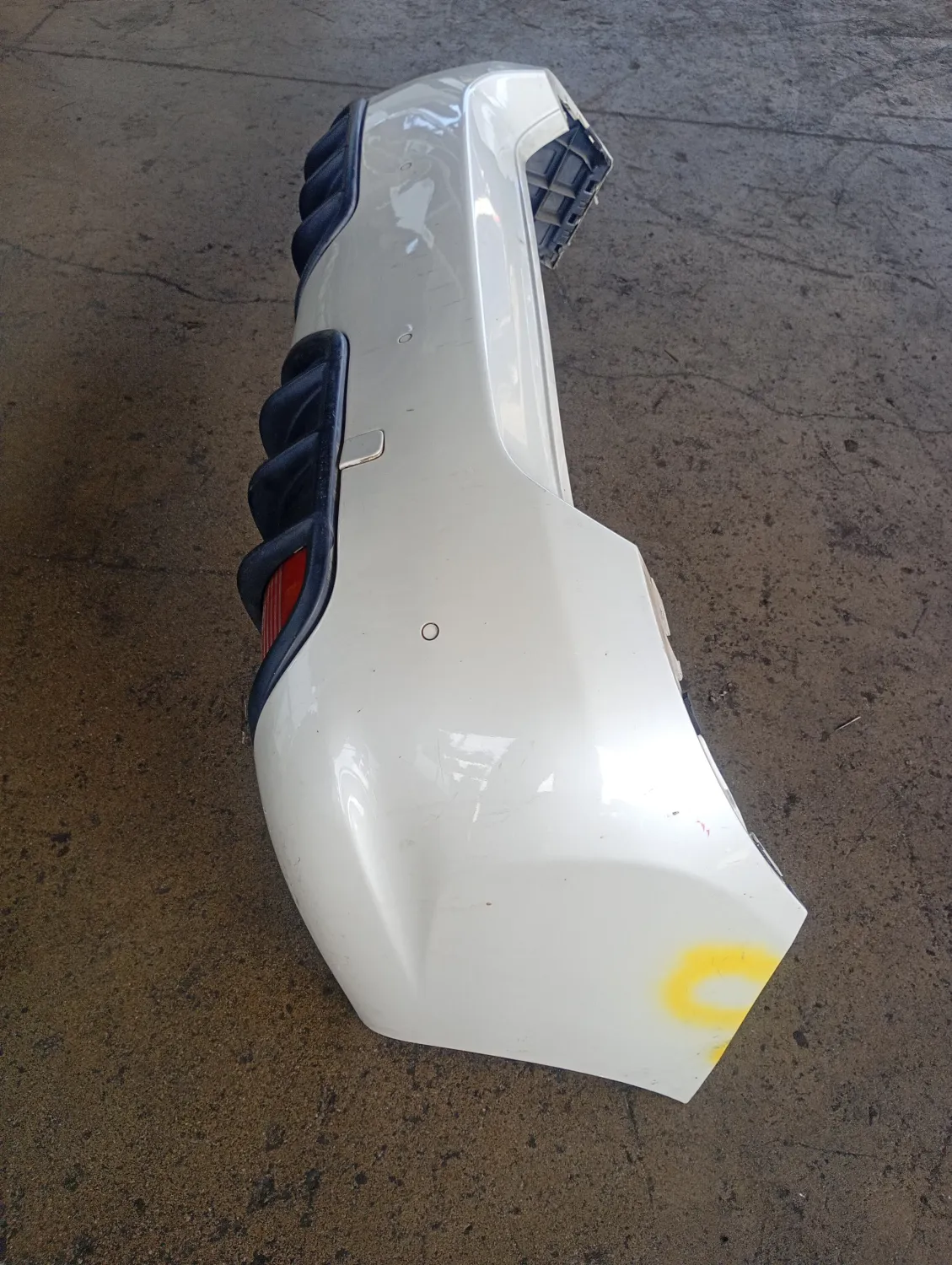 Paraurti posteriore Peugeot 308 (2007 – 2014) 1.6 82 KW diesel 7410JC 9HR