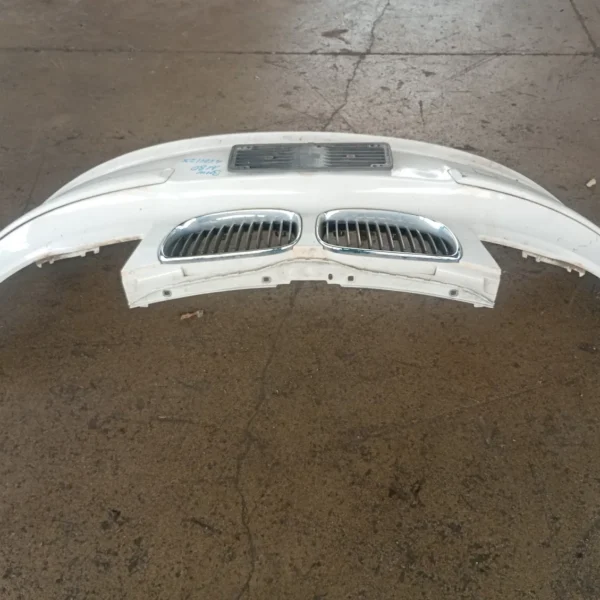 Paraurti anteriore Bmw Serie 1 (2007 – 2012) 2.0 105 KW diesel 51117185124 N47D20A