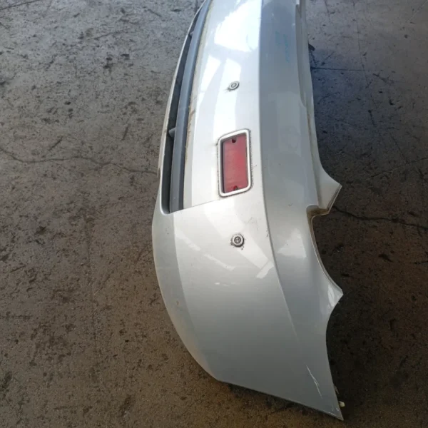 Paraurti posteriore Toyota Celica (1999 – 2006) 105 KW 5215920943 1ZZFE