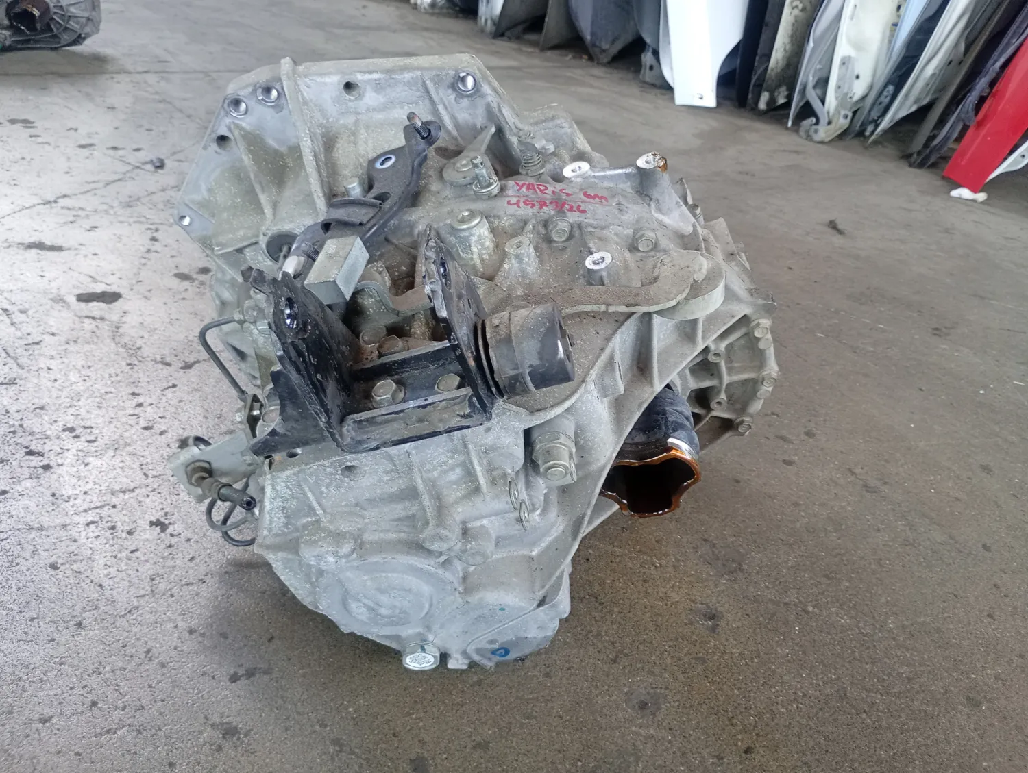 Cambio completo Toyota Yaris (2014 – 2017) 1.4 66 KW diesel 1ND-TV