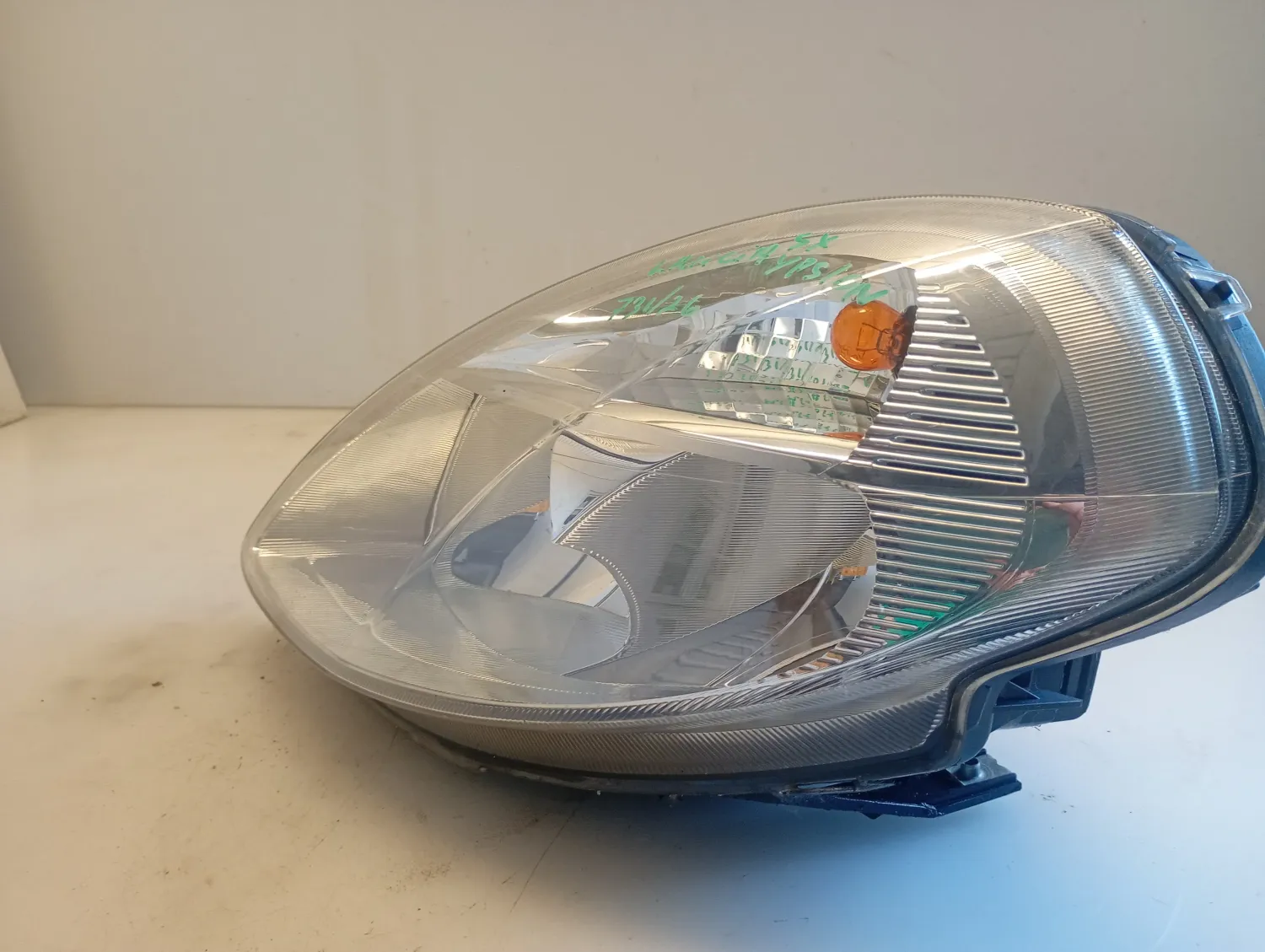 Faro ant. sinistro Lancia Ypsilon (2003 – 2006) 1.3 51 KW diesel 51774224 188A9000