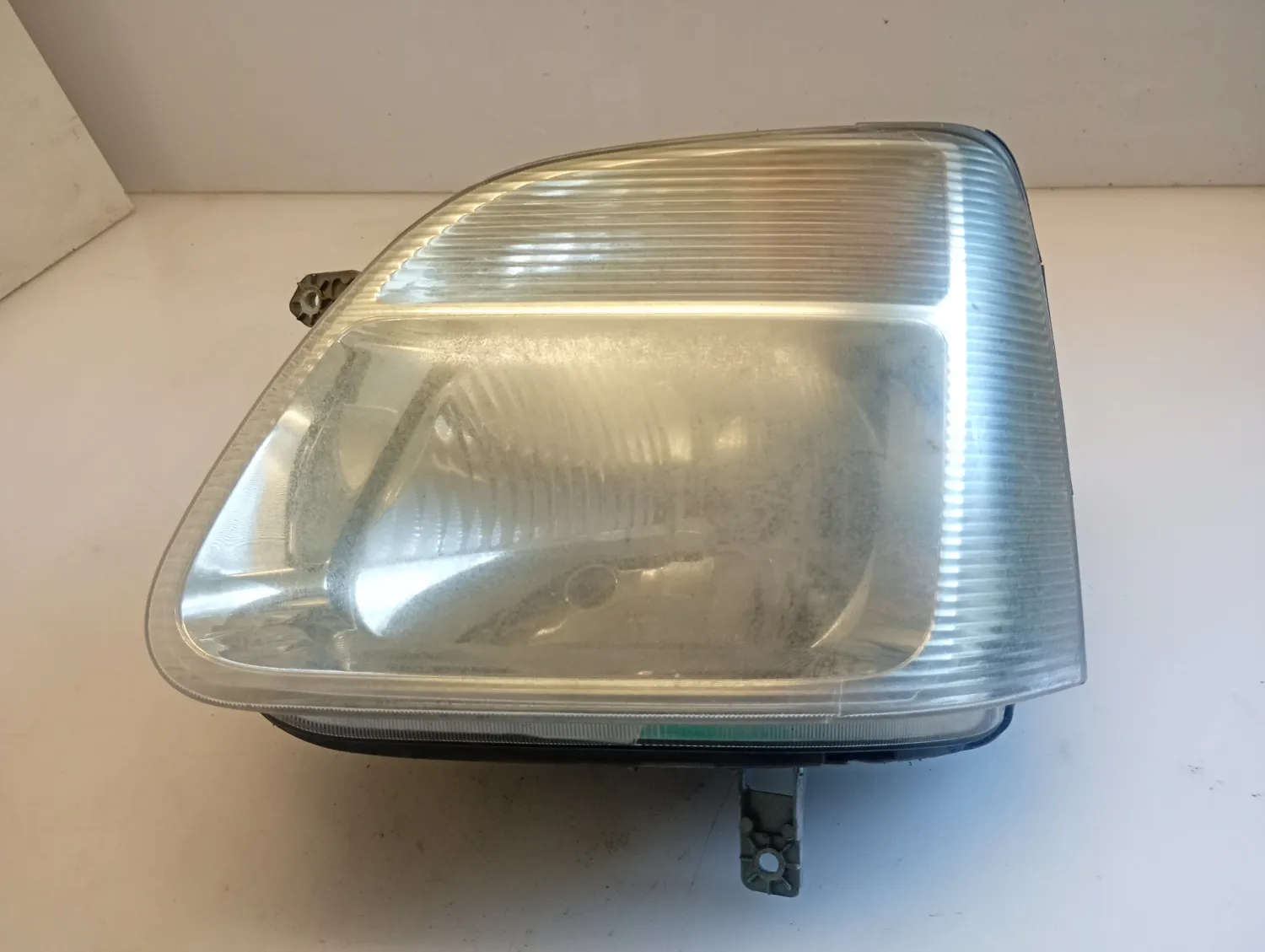 Faro ant. sinistro Opel Agila (2003 – 2008) 1.2 59 KW benzina 9212210 Z12XEP