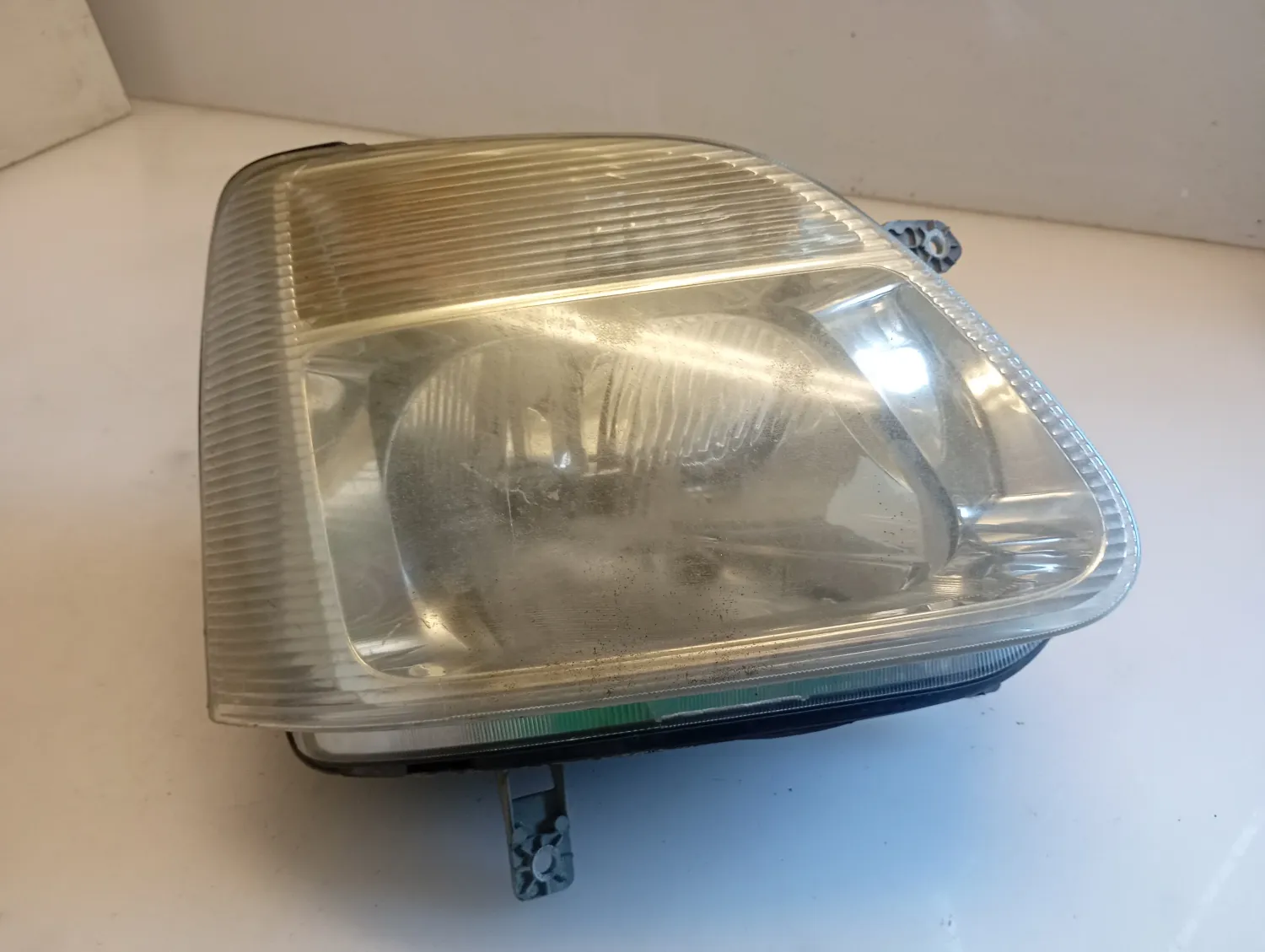 Faro ant. destro Opel Agila (2003 – 2008) 1.2 59 KW benzina 9212206 Z12XEP
