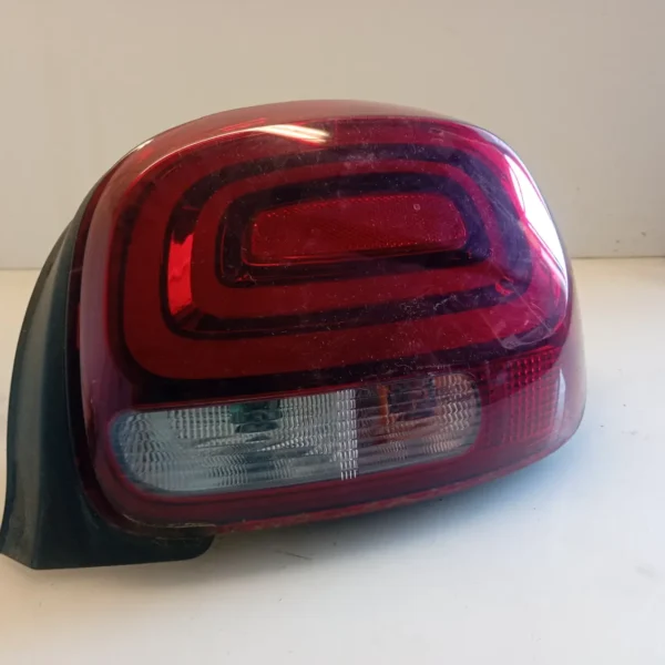 Faro posteriore sinistro Citroen C3 3a Serie (2020 – 2024) 1.2 61 KW benzina 9812257780 HM05