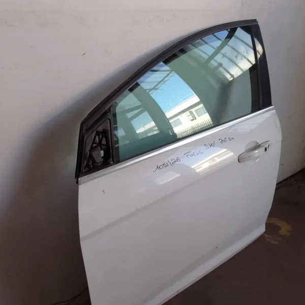 Porta anteriore sinistra Ford Focus (2011 – 2015) 1.6 85 KW diesel 2147846 T1DB