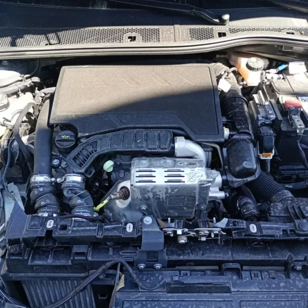 Motore completo Peugeot 208 (2023 – oggi) 1.2 74 KW benzina HN05