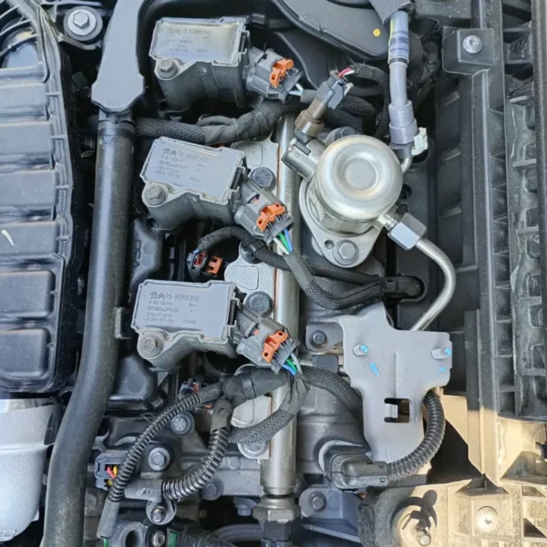 Motore completo Peugeot 208 (2023 – oggi) 1.2 74 KW benzina HN05