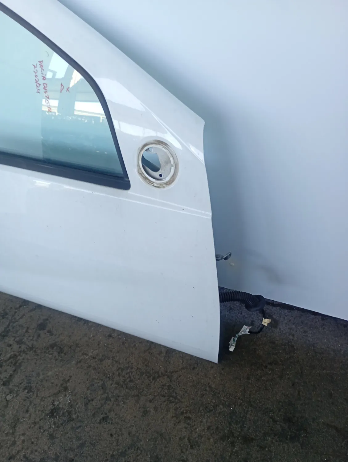 Porta anteriore destra Dacia Duster (2010 – 2013) 1.5 79 KW diesel 801017348R K9K J8