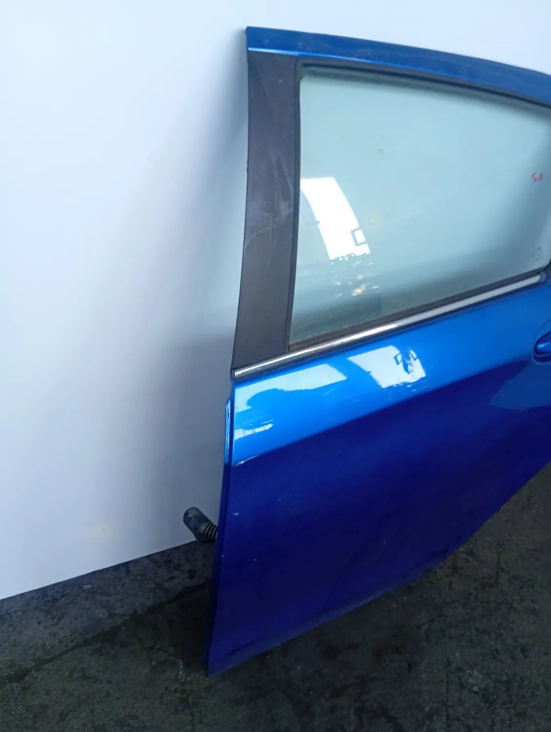 Porta posteriore sinistra Toyota Yaris (2014 – 2017) 1.4 66 KW diesel 670040D210 1ND-TV