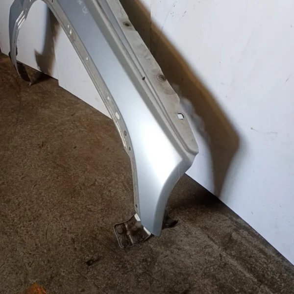 Parafango anteriore destro Jeep Cherokee (2001 – 2004) K55177100AE 45RFE