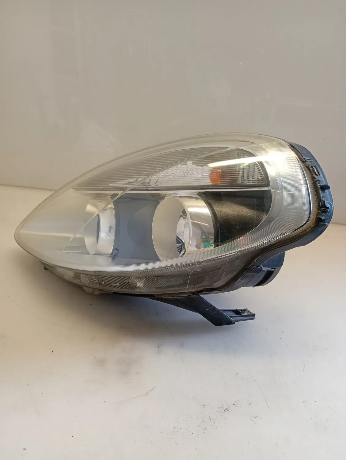 Faro ant. sinistro Lancia Ypsilon (2008 – 2013) 1.2 51 KW benzina 51786654 169A4000