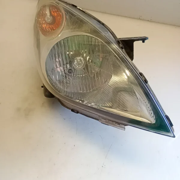 Faro ant. destro Chevrolet daewoo Spark (2010 – 2015) 1.0 50 KW benzina 95281475 B10D1