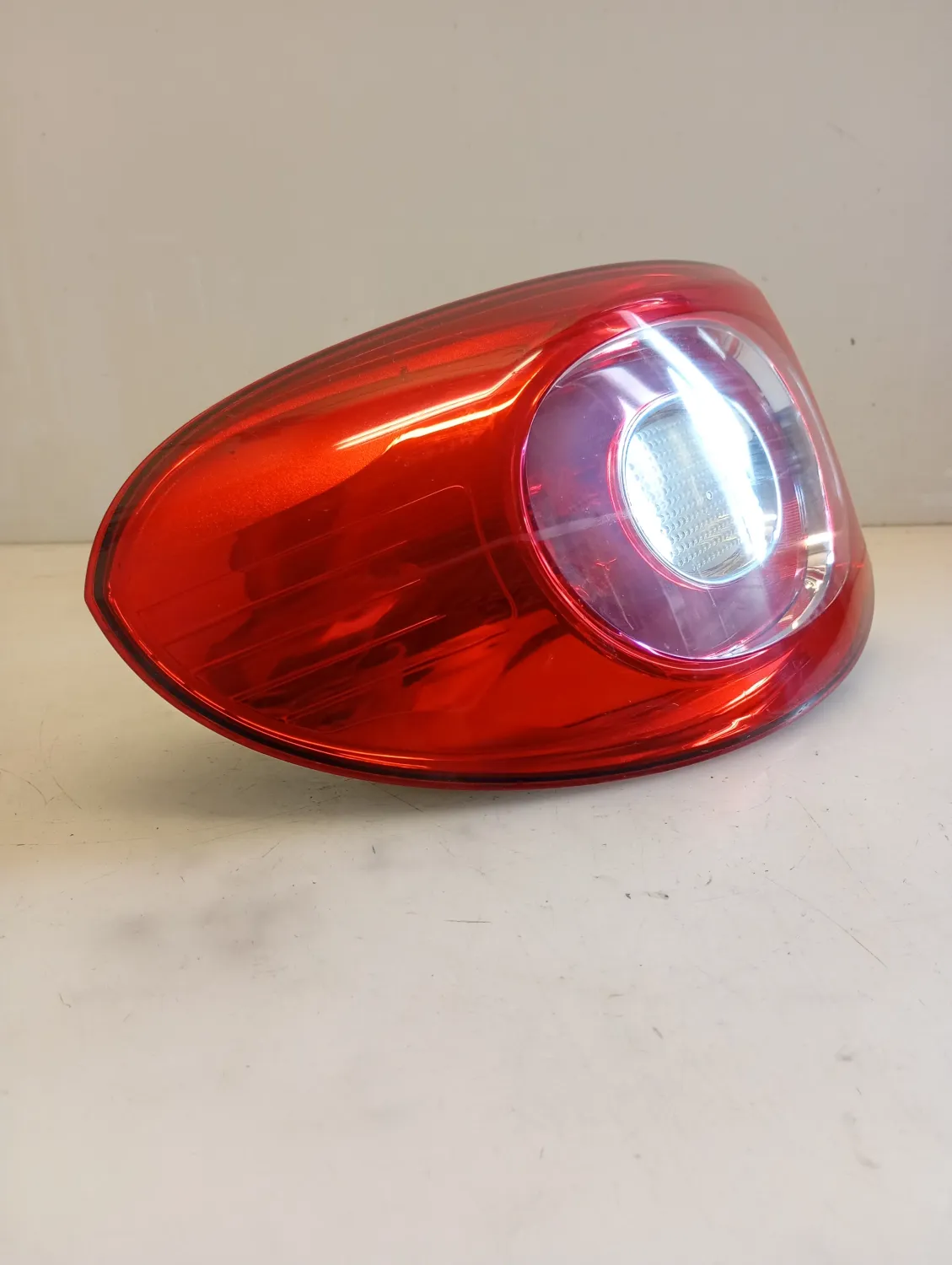 Faro posteriore est. sinistro Volkswagen Tiguan (2007 – 2011) 2.0 103 KW diesel 5N0945111D CFF