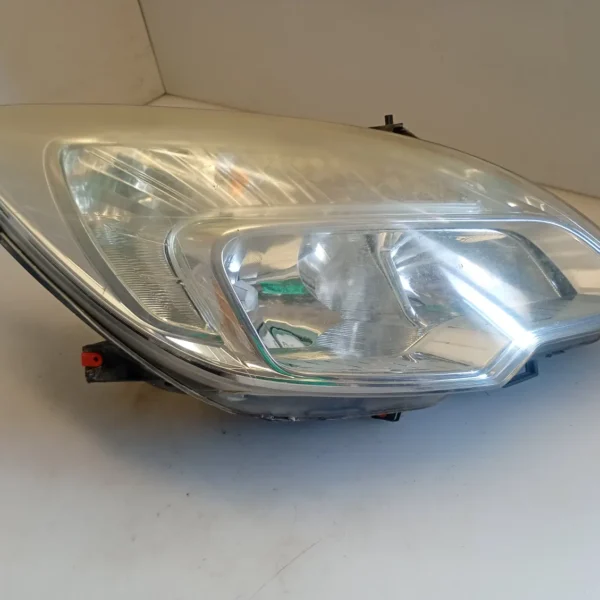 Faro ant. destro Opel Meriva (2010 – oggi) 1.3 70 KW diesel 13379834 A13DTE