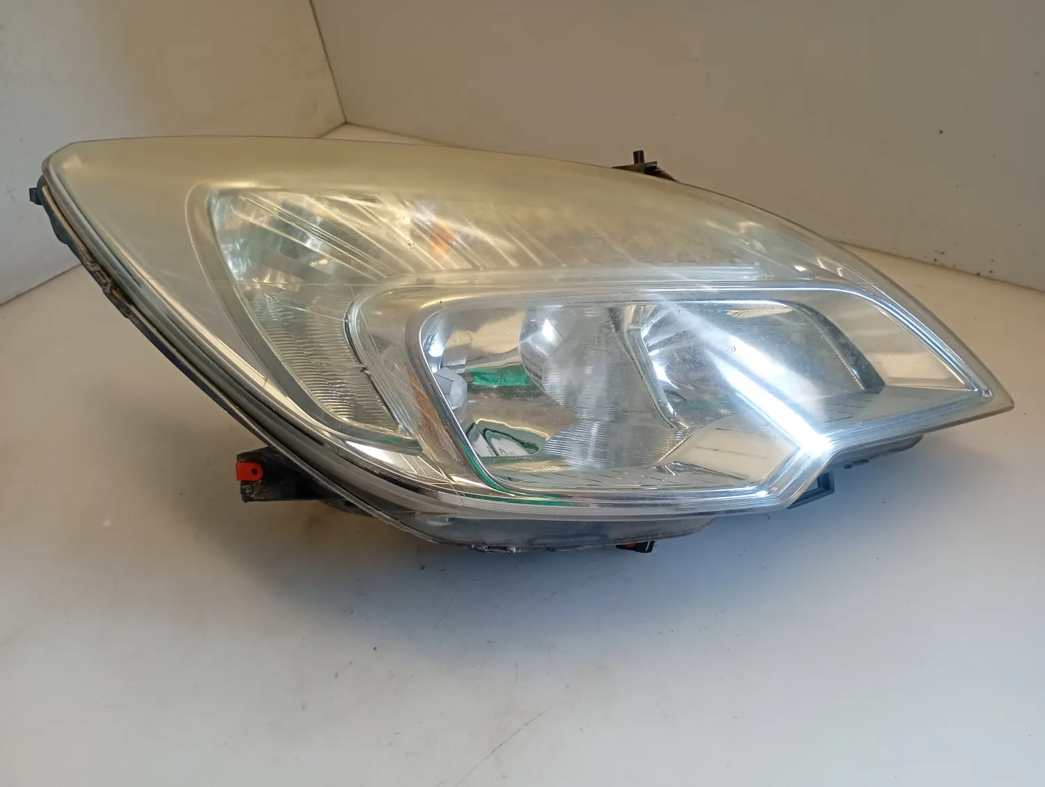 Faro ant. destro Opel Meriva (2010 – oggi) 1.3 70 KW diesel 13379834 A13DTE