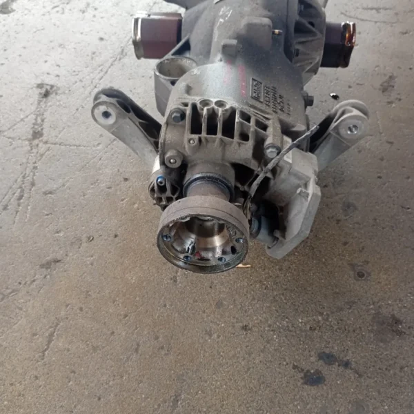 Differenziale posteriore completo Land Rover Freelander (2006 – 2015) 2.2 118 KW diesel LR031377 224DT