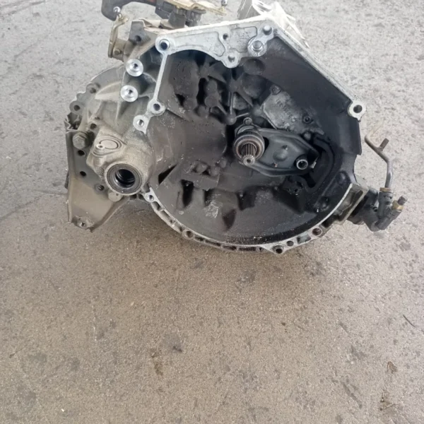 Cambio completo Peugeot 207 (2006 – 2009) 1.4 65 KW benzina 2222TQ KFU