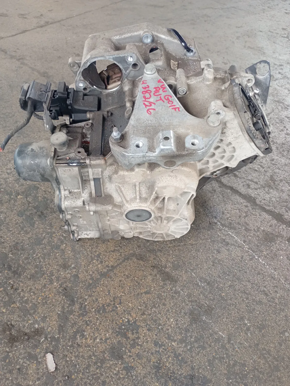 Cambio robotizzato Volkswagen Golf (2008 – oggi) 1.4 90 KW benzina 0AM300048L010 CAX