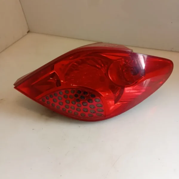 Faro posteriore destro Peugeot 207 (2006 – 2009) 1.4 65 KW benzina 6351Y7 KFU