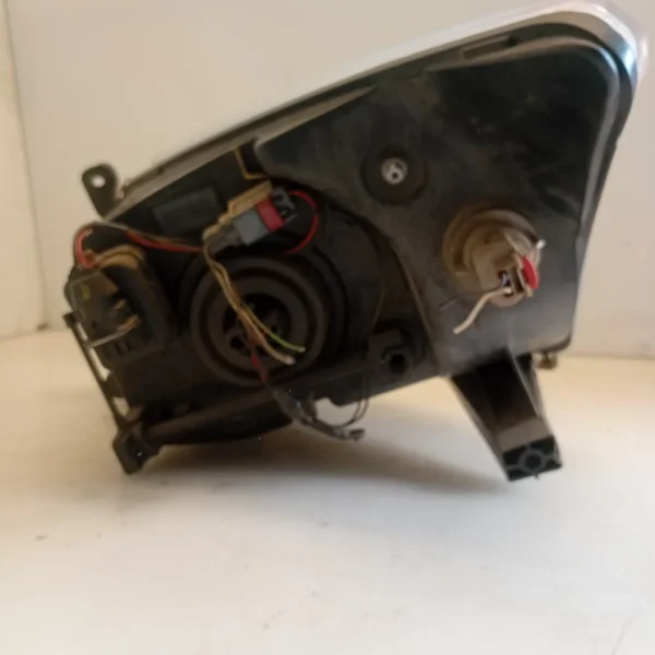 Faro ant. destro Dodge Caliber (2006 – oggi) 2.0 103 KW diesel K05303740AL BYL