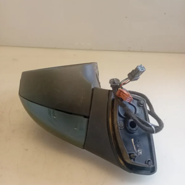 Specchietto est. destro Peugeot 207 (2006 – 2009) 1.4 65 KW benzina 8149ZF KFU
